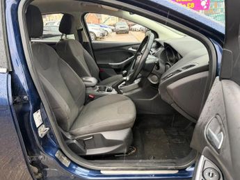 Ford Focus 1.6T EcoBoost Titanium Euro 5 (s/s) 5dr