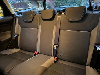 Ford Focus 1.6 TDCi Edge Estate 5dr Diesel Manual Euro 5 (s/s) (115 ps)