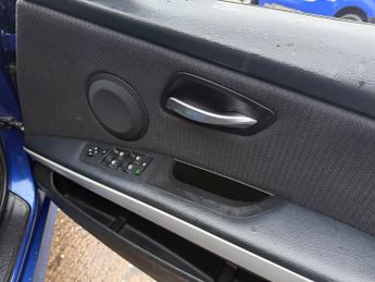 BMW 3 Series 2.0 318d ES Touring Euro 5 5dr