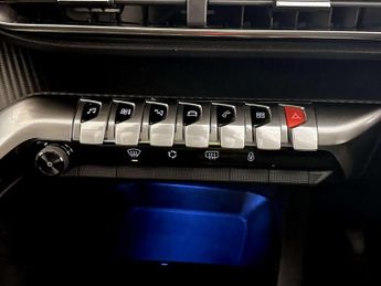 Peugeot 3008 1.2 PureTech Active SUV 5dr Petrol Manual Euro 6 (s/s) (130 ps)