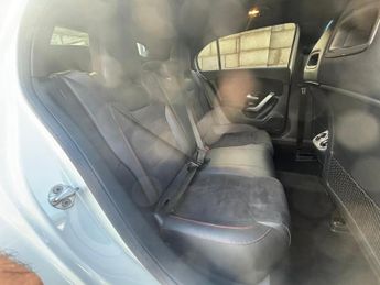 Mercedes-Benz A Class 1.3 A250e 15.6kWh AMG Line (Executive) 8G-DCT Euro 6 (s/s) 5dr