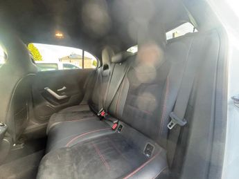 Mercedes-Benz A Class 1.3 A250e 15.6kWh AMG Line (Executive) 8G-DCT Euro 6 (s/s) 5dr