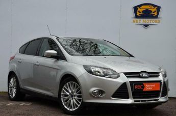 Ford Focus 1.0T EcoBoost Zetec Navigator Euro 5 (s/s) 5dr