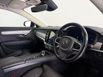 Volvo V90 Cross Country 2.0 B6 MHEV Auto AWD Euro 6 (s/s) 5dr