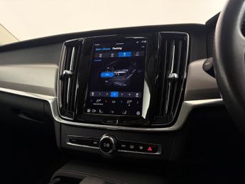 Volvo V90 Cross Country 2.0 B6 MHEV Auto AWD Euro 6 (s/s) 5dr