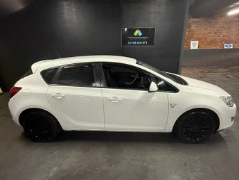 Vauxhall Astra 1.4 16v Excite Euro 5 5dr