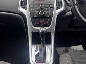 Vauxhall Astra 1.6 16v SRi Auto Euro 5 5dr