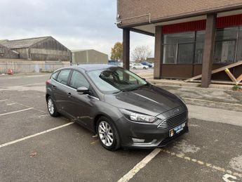 Ford Focus 1.0T EcoBoost Titanium Euro 6 (s/s) 5dr