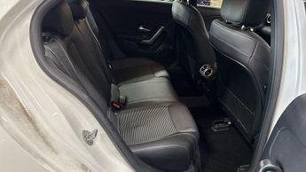 Mercedes-Benz A Class 1.5 A180d Sport (Executive) 7G-DCT Euro 6 (s/s) 5dr