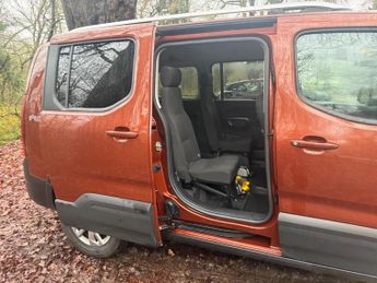 Peugeot Rifter 1.2 PureTech Allure Premium Long MPV EAT Euro 6 (s/s) 5dr