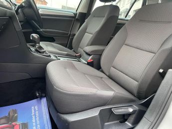 Volkswagen Golf 1.6 TDI BlueMotion Tech Match Edition Hatchback 5dr Diesel DSG E