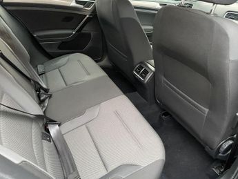 Volkswagen Golf 1.6 TDI BlueMotion Tech Match Edition Hatchback 5dr Diesel DSG E