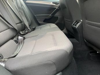 Volkswagen Golf 1.6 TDI BlueMotion Tech Match Edition Hatchback 5dr Diesel DSG E