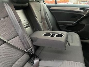 Volkswagen Golf 1.6 TDI BlueMotion Tech Match Edition Hatchback 5dr Diesel DSG E