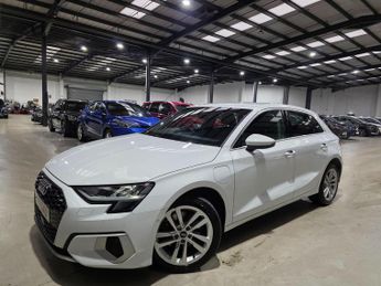 Audi A3 1.4 TFSIe 40 Sport Sportback S Tronic Euro 6 (s/s) 5dr 13kWh
