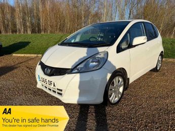 Honda Jazz 1.4 i-VTEC ES Plus CVT Euro 5 5dr