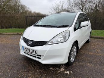 Honda Jazz 1.4 i-VTEC ES Plus CVT Euro 5 5dr
