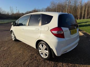 Honda Jazz 1.4 i-VTEC ES Plus CVT Euro 5 5dr