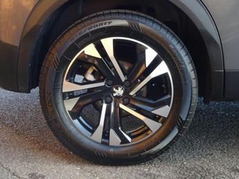 Peugeot 2008 1.2 PureTech Allure Premium + EAT Euro 6 (s/s) 5dr