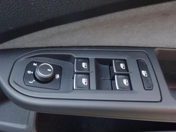 Volkswagen Golf 1.5 eTSI MHEV R-Line DSG Euro 6 (s/s) 5dr