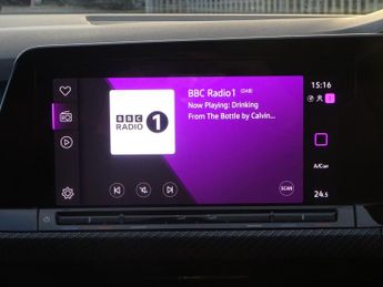 Volkswagen Golf 1.5 eTSI MHEV R-Line DSG Euro 6 (s/s) 5dr