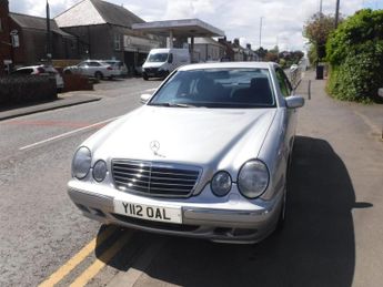 Mercedes-Benz E Class 3.2 E320 CDI Avantgarde 4dr