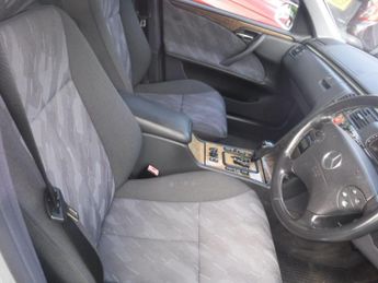 Mercedes-Benz E Class 3.2 E320 CDI Avantgarde 4dr
