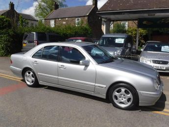 Mercedes-Benz E Class 3.2 E320 CDI Avantgarde 4dr