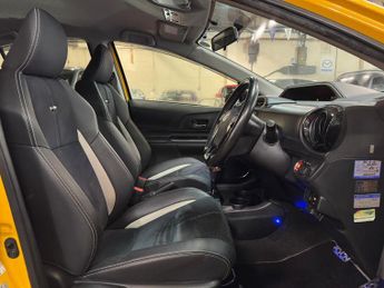 Toyota Aqua 1.5 VVT-h Petrol Hybrid GS Sport 5dr