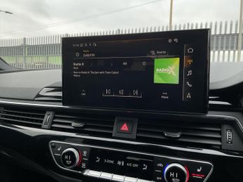 Audi A4 Avant S LN BLK ED 35 TFSI MHEV SA