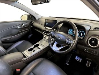 Hyundai KONA 64kWh Ultimate SUV 5dr Electric Auto (10.5kW Charger) (204 ps)