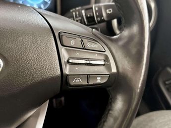 Hyundai KONA 64kWh Ultimate SUV 5dr Electric Auto (10.5kW Charger) (204 ps)