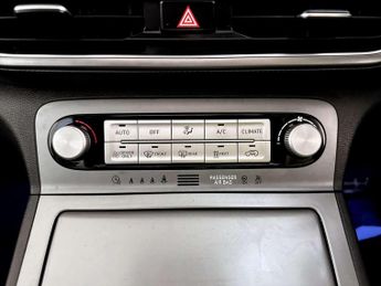 Hyundai KONA 64kWh Ultimate SUV 5dr Electric Auto (10.5kW Charger) (204 ps)