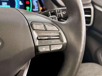 Hyundai IONIQ 1.6 h-GDi Premium SE Hatchback 5dr Petrol Hybrid DCT Euro 6 (s/s