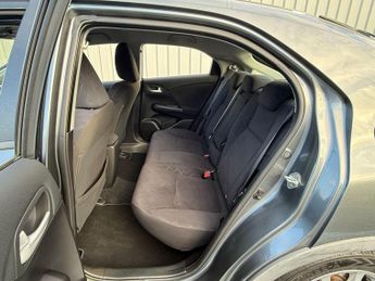 Honda Civic 1.8 i-VTEC ES Auto Euro 5 5dr