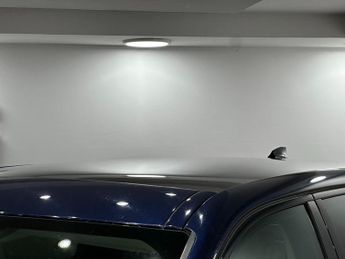 Land Rover Discovery Sport 2.0 TD4 HSE Auto 4WD Euro 6 (s/s) 5dr