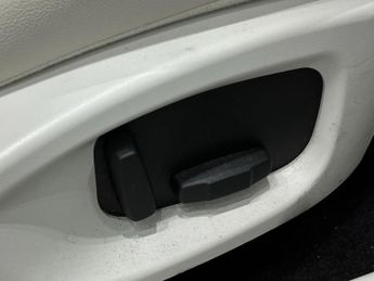 Jaguar I-PACE 400 90kWh SE Auto 4WD 5dr