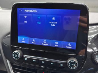 Ford Puma 1.0T EcoBoost MHEV Titanium DCT Euro 6 (s/s) 5dr