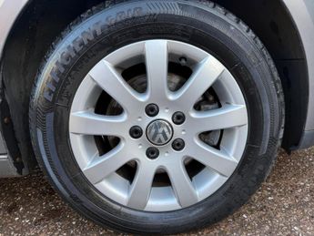Volkswagen Golf 1.6 FSI SE 5dr