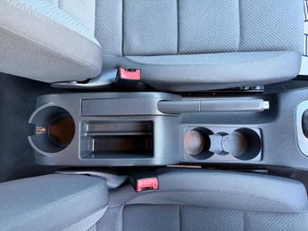 Volkswagen Golf 1.6 FSI SE 5dr