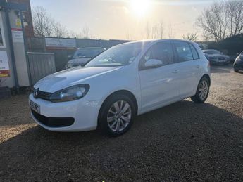 Volkswagen Golf TDi 1.6 TDI Match DSG Euro 5 5dr