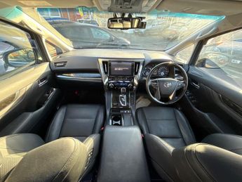 Toyota Vellfire Exclusive Lounge Hybrid