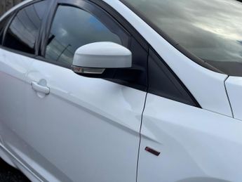 Ford Focus 1.0T EcoBoost ST-Line Auto Euro 6 (s/s) 5dr