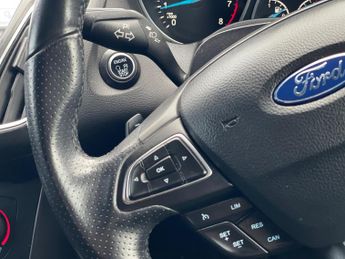 Ford Focus 1.0T EcoBoost ST-Line Auto Euro 6 (s/s) 5dr