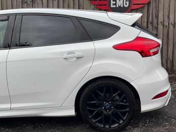 Ford Focus 1.0T EcoBoost ST-Line Auto Euro 6 (s/s) 5dr