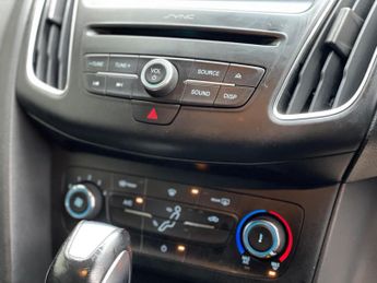 Ford Focus 1.0T EcoBoost ST-Line Auto Euro 6 (s/s) 5dr