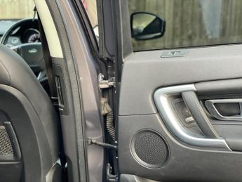 Land Rover Discovery Sport 2.0 TD4 HSE Auto 4WD Euro 6 (s/s) 5dr