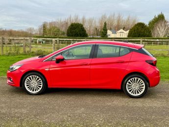 Vauxhall Astra 1.6 CDTi BlueInjection Elite Auto Euro 6 5dr