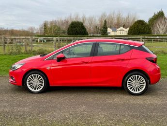 Vauxhall Astra 1.6 CDTi BlueInjection Elite Auto Euro 6 5dr