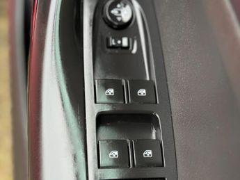 Vauxhall Astra 1.6 CDTi BlueInjection Elite Auto Euro 6 5dr